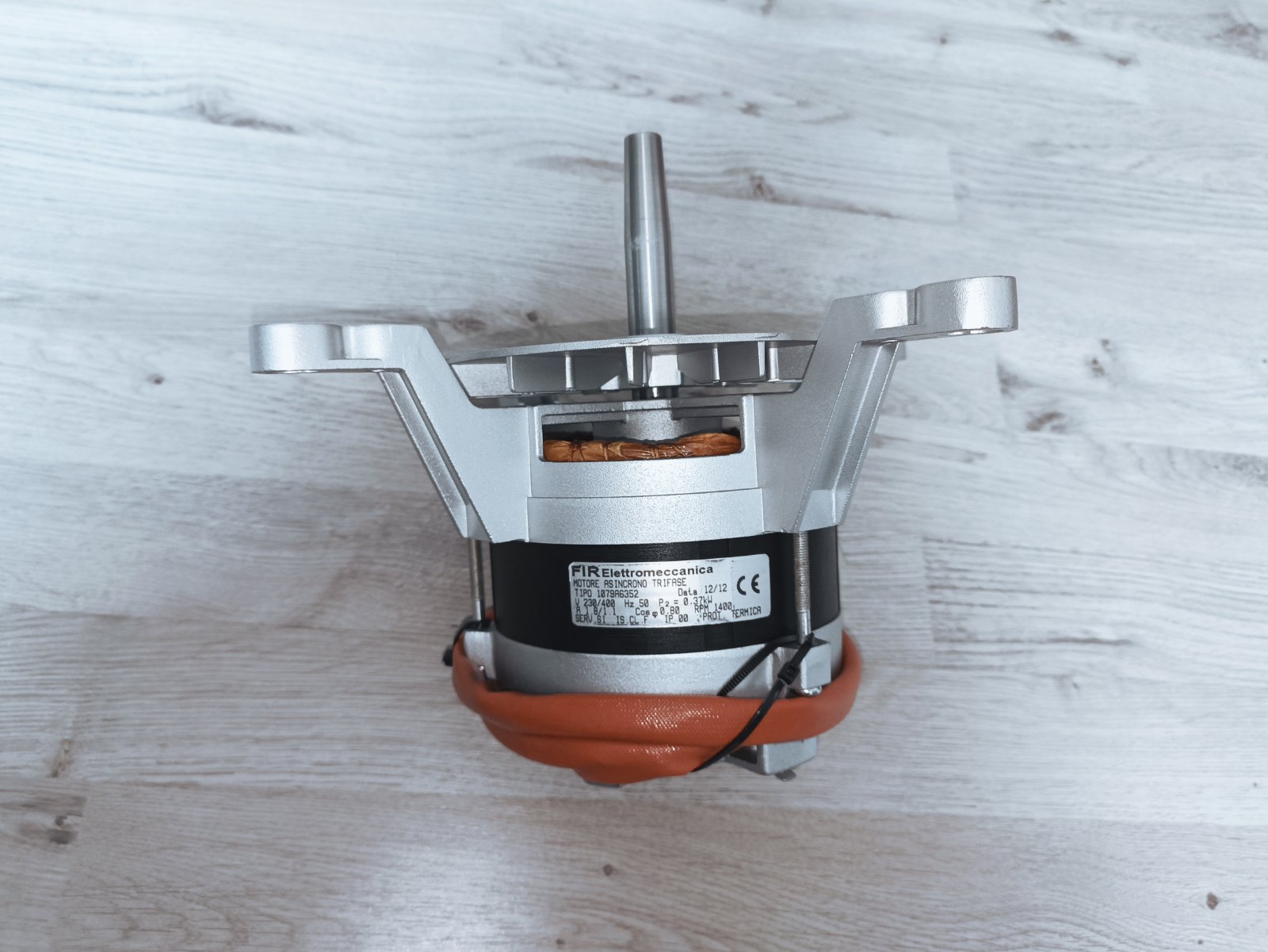 Debag Motor
